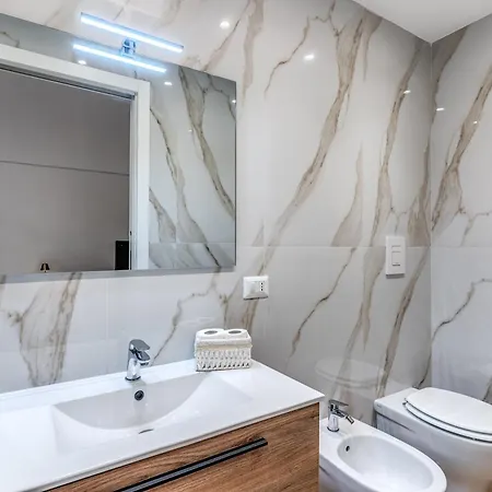 Гостевой дом Domus Partenopea Неаполь