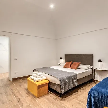 Domus Partenopea Неаполь