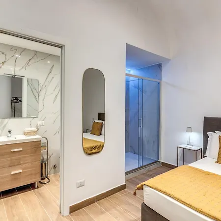 Domus Partenopea Gasthof *