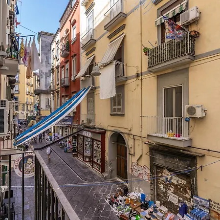 Gasthuis Domus Partenopea Napels