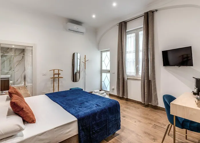 Domus Partenopea 3*