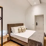Гостевой дом Domus Partenopea 4*