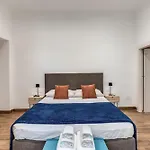 Domus Partenopea 4* Неаполь