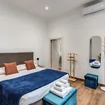 Domus Partenopea 4* Неаполь