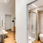 Domus Partenopea Гостевой дом