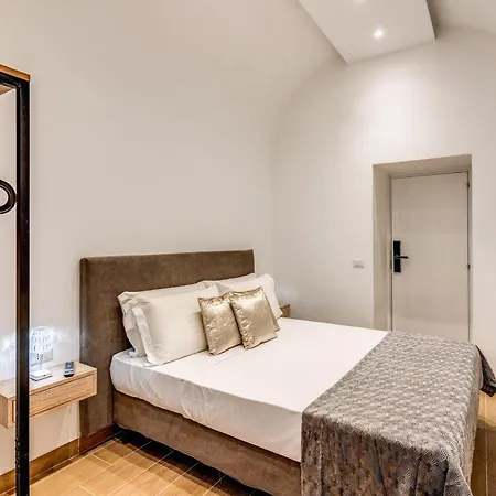 Maison d'hôtes Domus Partenopea 4*