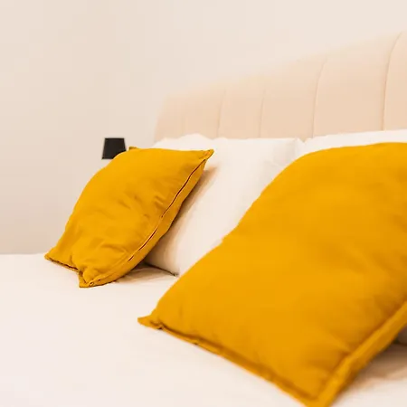 Domus Partenopea Maison d'hôtes 4*